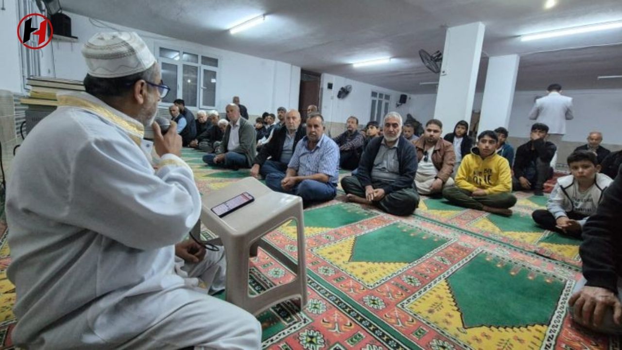Altınözü'nde Sabah Namazı Buluşması: Gönüller Dualarla Birleşti Altınözü'nde Sabah Namazı Buluşması: Gönüller Dualarla Birleşti